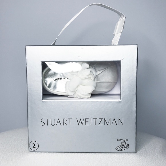 Stuart Weitzman Infant Dress Shoe - Picture 5 of 7